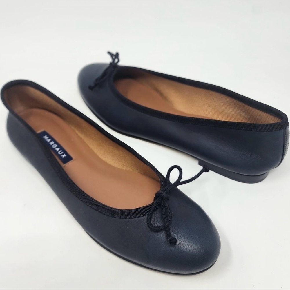 Margaux Ballet Flats Women 8 Narrow The Demi Navy & Black Nappa Leather